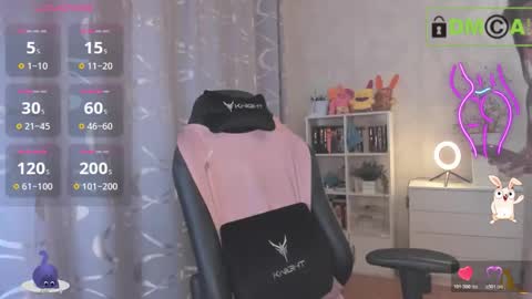 Snapshot of asima_ chatting on 10-17-25, 08:06 Asima online show from 10-17-25, 08:06