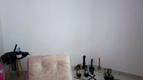 Snapshot of asiri_smith chatting on 05-31-26, 10:55 Asiri online show from 05-31-26, 10:55