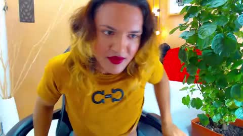 ASLY online show from 09-15-25, 03:45