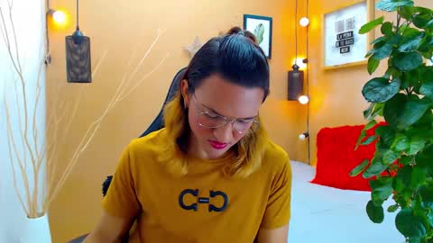 ASLY online show from 09-19-25, 12:06