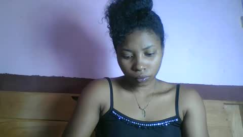 asmiraa online show from 03-18-26, 08:28