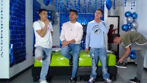 Snapshot of asmodeus7100 chatting on 02-16-25, 12:19 THOMAS AND DAMIAND online show from 02-16-25, 12:19