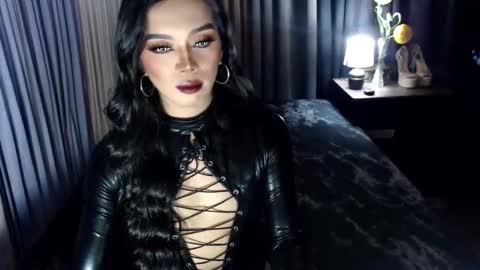 Margaux Miller online show from 10-01-25, 05:41