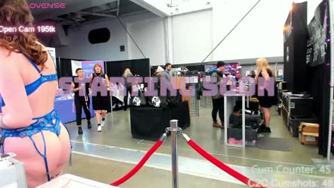 Snapshot of aspenwild chatting on 02-02-25, 08:51 Aspen Wild online show from 02-02-25, 08:51