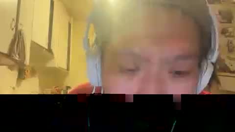 Snapshot of assert32 chatting on 09-10-25, 05:51 Patty online show from 09-10-25, 05:51