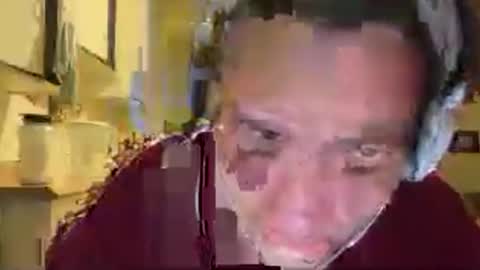 Snapshot of assert32 chatting on 10-27-25, 06:06 Patty online show from 10-27-25, 06:06