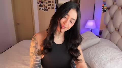 Ashley online show from 02-11-25, 04:11