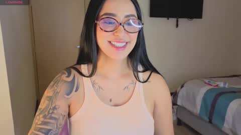 Ashley online show from 02-08-26, 01:09