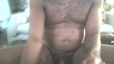 Snapshot of asshounder chatting on 12-17-24, 04:00 Derrick dayne online show from 12-17-24, 04:00