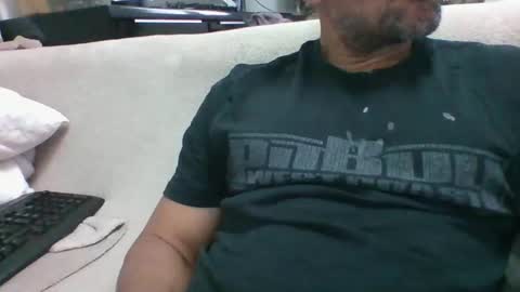 Snapshot of asshunnter chatting on 10-14-25, 02:07 MARCO online show from 10-14-25, 02:07