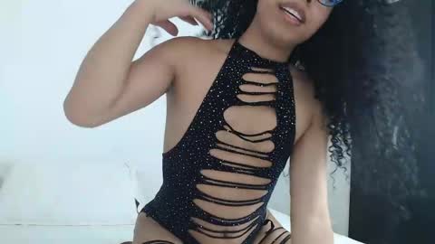 assiavilla1 online show from 05-24-26, 07:19