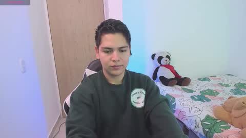 Snapshot of asta_kuro chatting on 02-14-26, 06:15 Asta Kuno online show from 02-14-26, 06:15