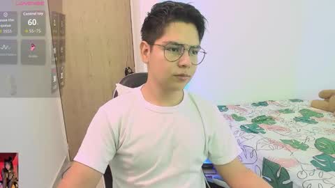 Snapshot of asta_kuro chatting on 02-18-26, 08:38 Asta Kuno online show from 02-18-26, 08:38