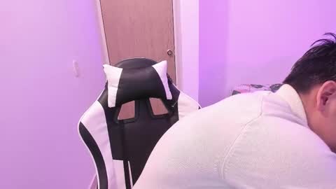 Snapshot of asta_kuro chatting on 02-24-26, 03:26 Asta Kuno online show from 02-24-26, 03:26