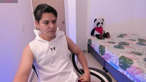 Snapshot of asta_kuro chatting on 02-26-26, 04:11 Asta Kuno online show from 02-26-26, 04:11