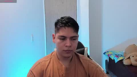 Asta Kuno online show from 04-22-26, 05:32