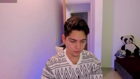 Snapshot of asta_kuro chatting on 05-17-26, 04:03 Asta Kuno online show from 05-17-26, 04:03