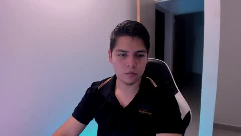 Snapshot of asta_kuro chatting on 06-05-26, 01:12 Asta Kuno online show from 06-05-26, 01:12