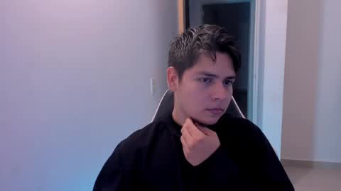 Snapshot of asta_kuro chatting on 06-07-26, 02:27 Asta Kuno online show from 06-07-26, 02:27