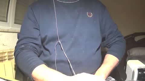 Snapshot of astelover chatting on 12-15-24, 09:09 astelover online show from 12-15-24, 09:09