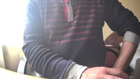 Snapshot of astelover chatting on 02-09-25, 09:05 astelover online show from 02-09-25, 09:05