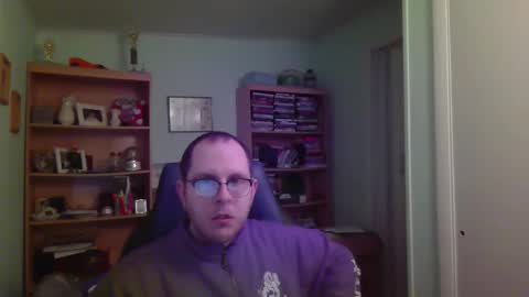 Andrew or Smiley Read the message in bold above the bio design for info on the situation. online show from 11-07-25, 03:06