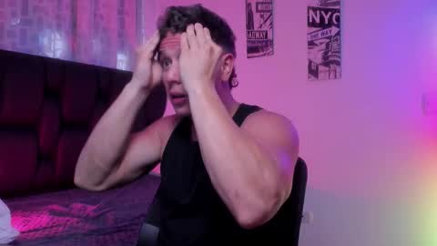 Snapshot of astonhills chatting on 10-31-25, 11:55 astonhills online show from 10-31-25, 11:55