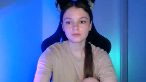 astradream_ online show from 09-24-25, 05:38