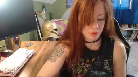 AstraeaSiren online show from 05-04-26, 05:42