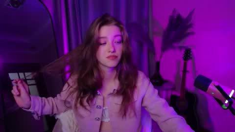 astramist online show from 09-22-25, 01:24