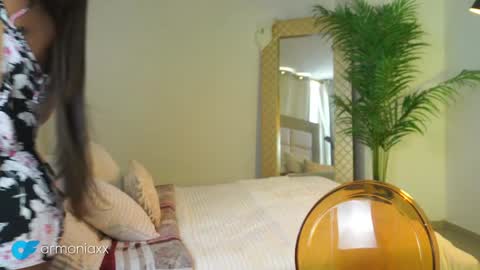 Snapshot of astrea_1 chatting on 12-12-24, 08:32 Astrea online show from 12-12-24, 08:32