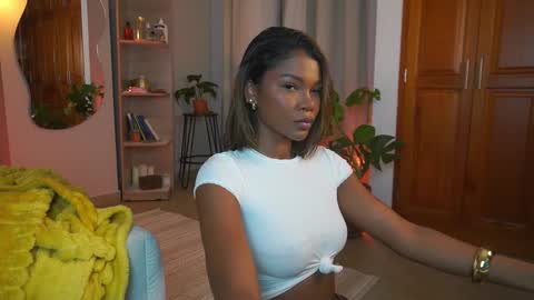 Astrea online show from 01-18-26, 02:37