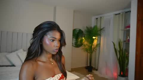 Astrea online show from 04-22-26, 12:02