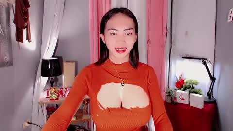 Snapshot of astrid_khalifa chatting on 01-04-25, 07:45 Astrid online show from 01-04-25, 07:45