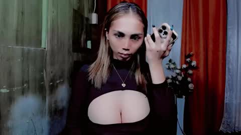 Snapshot of astrid_khalifa chatting on 09-30-25, 05:23 Astrid online show from 09-30-25, 05:23