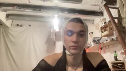 Snapshot of astrodoll chatting on 01-11-26, 05:51 Astro Doll online show from 01-11-26, 05:51