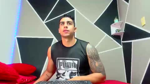 Astrom model independent online show from 03-07-25, 08:44