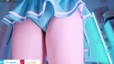 Bonnie online show from 10-19-25, 08:31