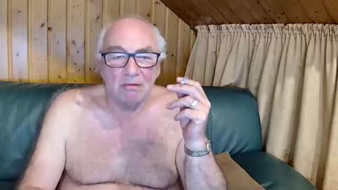 Snapshot of asusandy chatting on 03-09-25, 09:57 asusandy online show from 03-09-25, 09:57