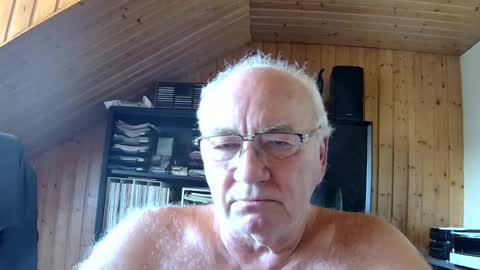asusandy online show from 07-11-26, 10:40