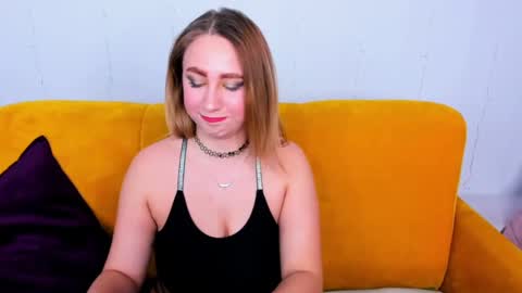 Snapshot of asyapink chatting on 02-16-25, 07:59 AsyaPink online show from 02-16-25, 07:59