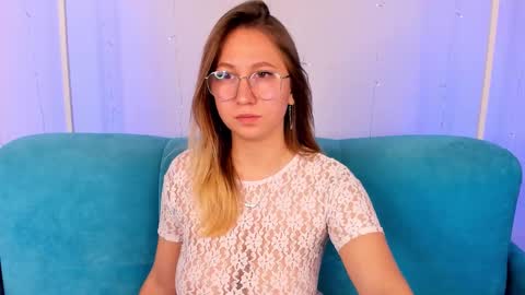 Snapshot of asyapink chatting on 09-12-25, 09:31 AsyaPink online show from 09-12-25, 09:31