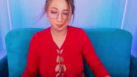 Snapshot of asyapink chatting on 09-17-25, 08:27 AsyaPink online show from 09-17-25, 08:27