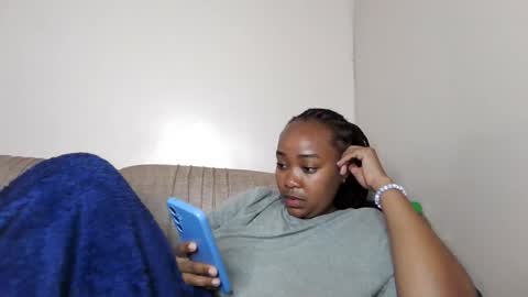 atara_seren online show from 05-11-26, 02:45