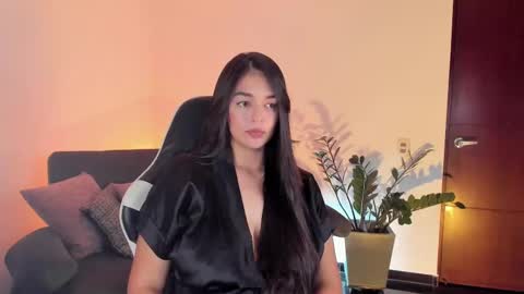 atena676 online show from 02-18-25, 04:48