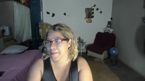 Snapshot of atenea412929 chatting on 11-07-25, 09:48 atenea412929 online show from 11-07-25, 09:48