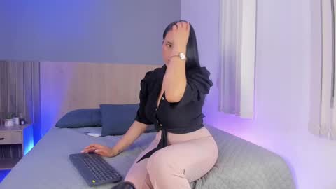 Atenea online show from 09-19-25, 11:55