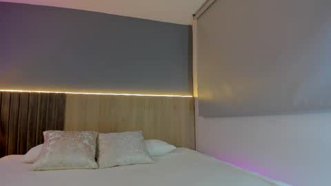 Atenea online show from 04-29-26, 11:36