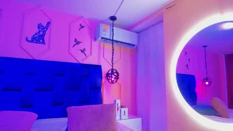 Athenea online show from 03-04-25, 06:37