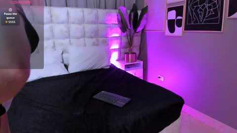 atenea velle online show from 04-01-26, 01:23